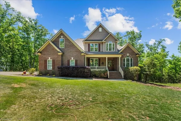 $749,500 | 848 Sierra Trace Road, Denton, NC 27239