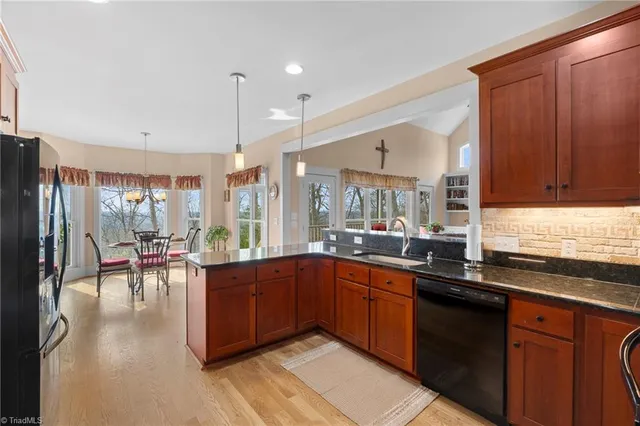 $799,900 | 848 Sierra Trace Road, Denton, NC 27239