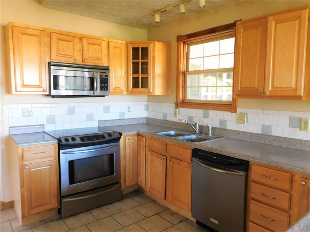 7809 South Peoga Road Trafalgar, IN 46181 - Photo 11 of 25 Gallery Image 11