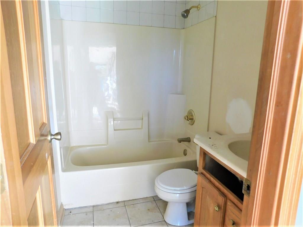 7809 South Peoga Road Trafalgar, IN 46181 - Photo 9 of 25 Gallery Image 9