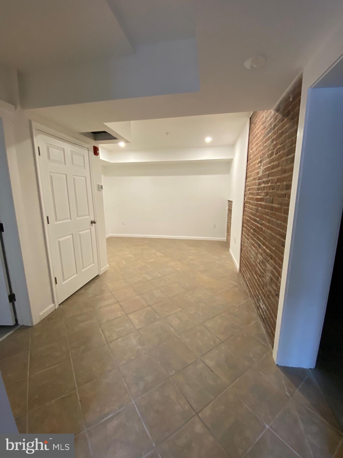 45 East High Street, Unit 1ST FLOOR/3 BEDROOM Pottstown, PA 19464 - Photo 14 of 25 a view of an empty room