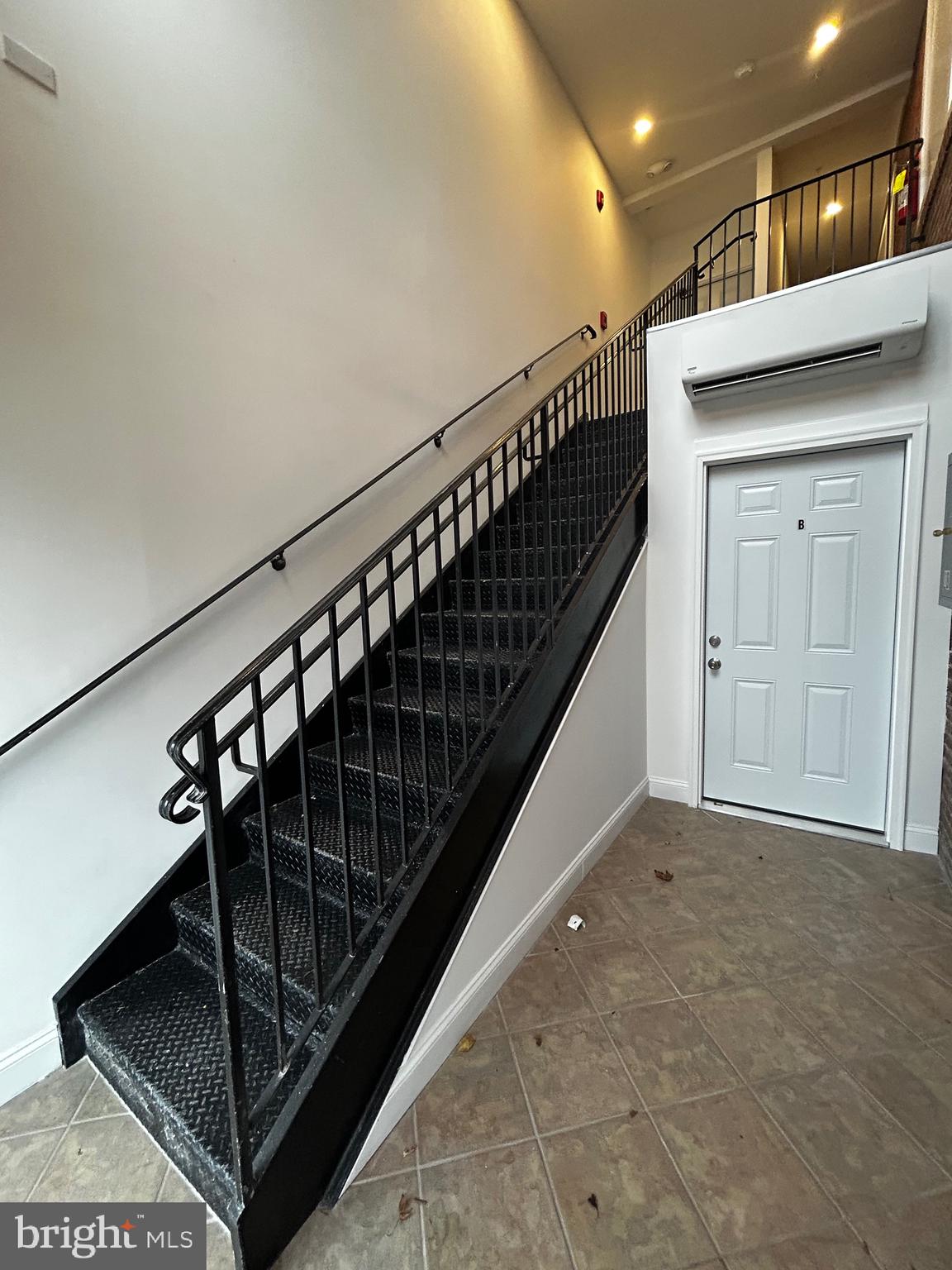 45 East High Street, Unit 1ST FLOOR/3 BEDROOM Pottstown, PA 19464 - Photo 5 of 25 a view of entryway