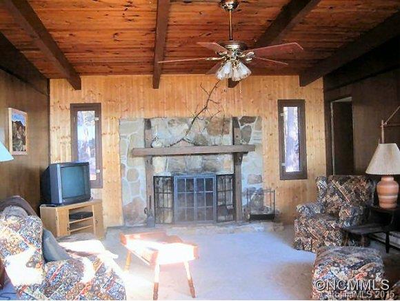39 Round Mountain Road Brevard, NC 28712 - Photo 4 of 17 Gallery Image 4