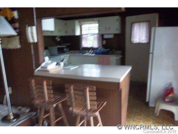 39 Round Mountain Road Brevard, NC 28712 - Photo 7 of 17 Gallery Image 7