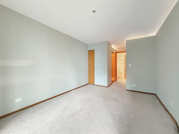 $255,000 | 910 South Michigan Avenue, Unit 1009, Chicago, IL 60605