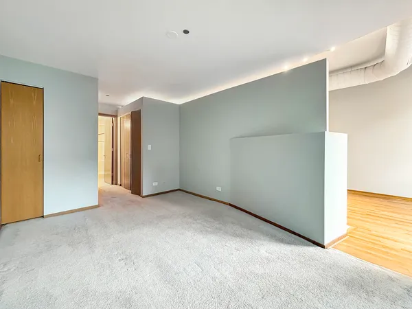 $255,000 | 910 South Michigan Avenue, Unit 1009, Chicago, IL 60605