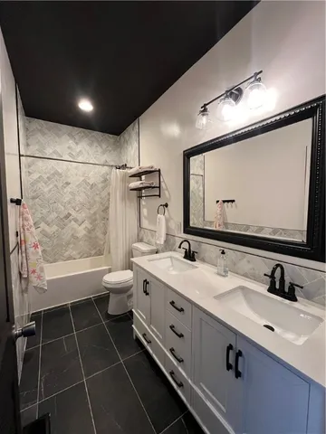 $529,900 | 303 Wexford Lane, Horseheads, NY 14845