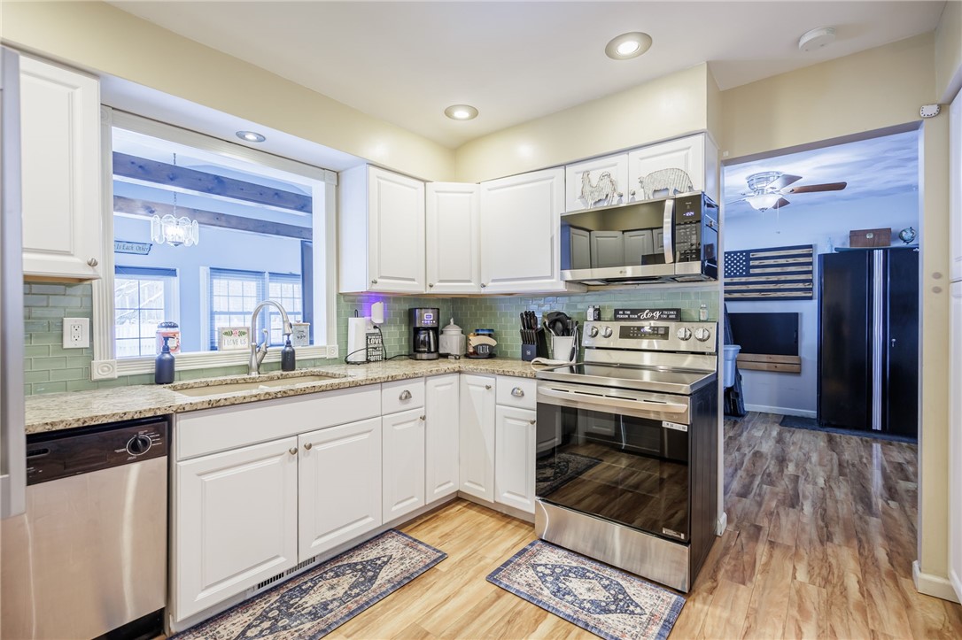 2747 Gildersleeve Road Marion, NY 14568 - Photo 9 of 35