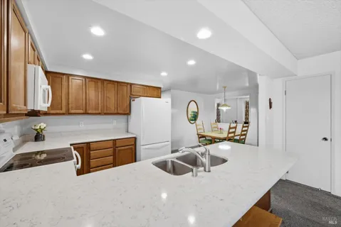$975,000 | 3378 Twin Oaks Drive, Napa, CA 94558