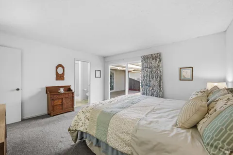$975,000 | 3378 Twin Oaks Drive, Napa, CA 94558