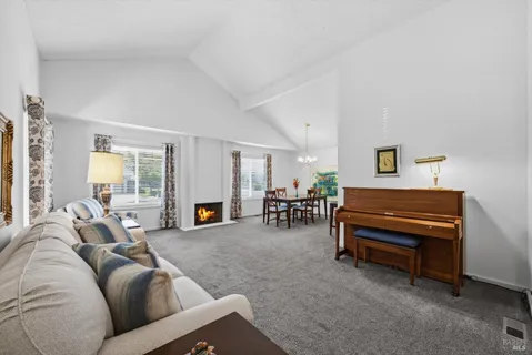 $975,000 | 3378 Twin Oaks Drive, Napa, CA 94558
