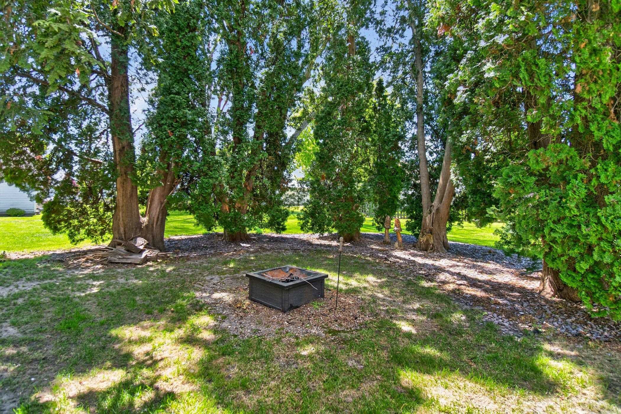 415 North High Street Randolph, WI 53956 - Photo 11 of 23
