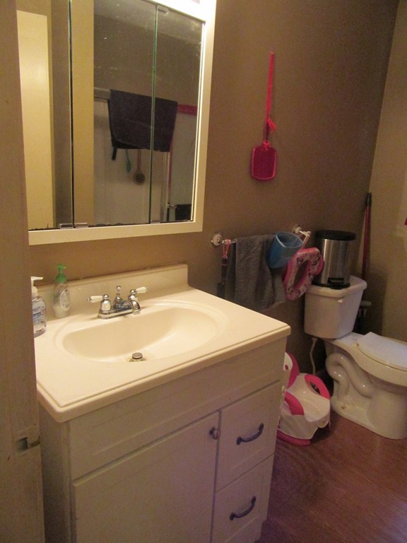 277 Mill Valley Road Belchertown, MA 01007 - Photo 8 of 18 Gallery Image 8