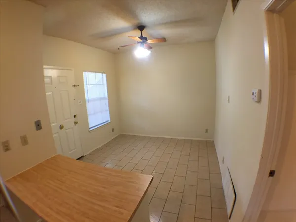 $985 | 619 West 37th Street, Unit 104, Austin, TX 78705