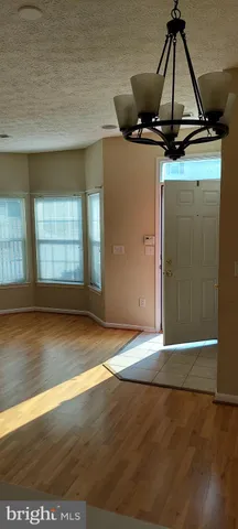 $2,250 | 8089 Brookstone Court, Severn, MD 21144