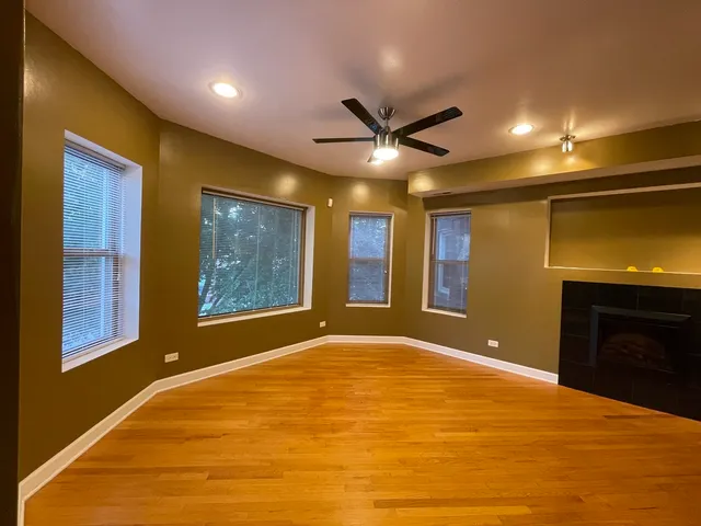 $159,900 | 6938 South Dorchester Avenue, Unit 2, Chicago, IL 60637