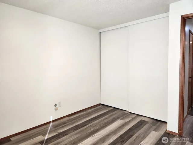 $1,560 | 624 West Cedar Street, Unit 9, Shelton, WA 98584