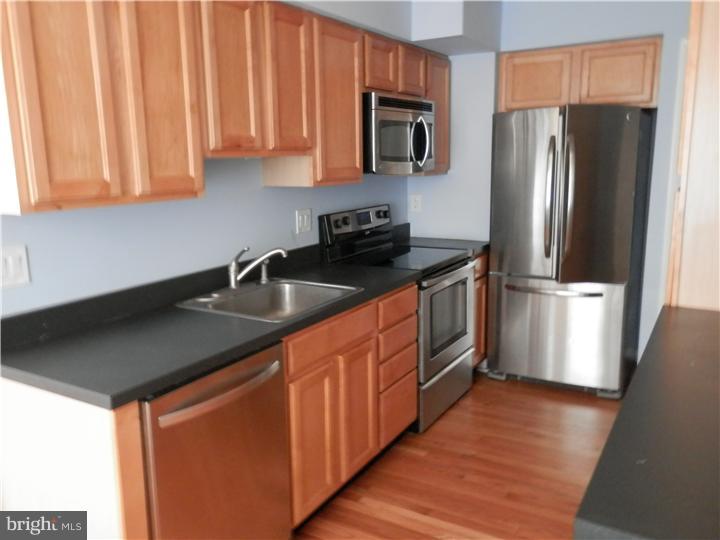 613 Sherrie Road Philadelphia, PA 19115 - Photo 5 of 11 Kitchen