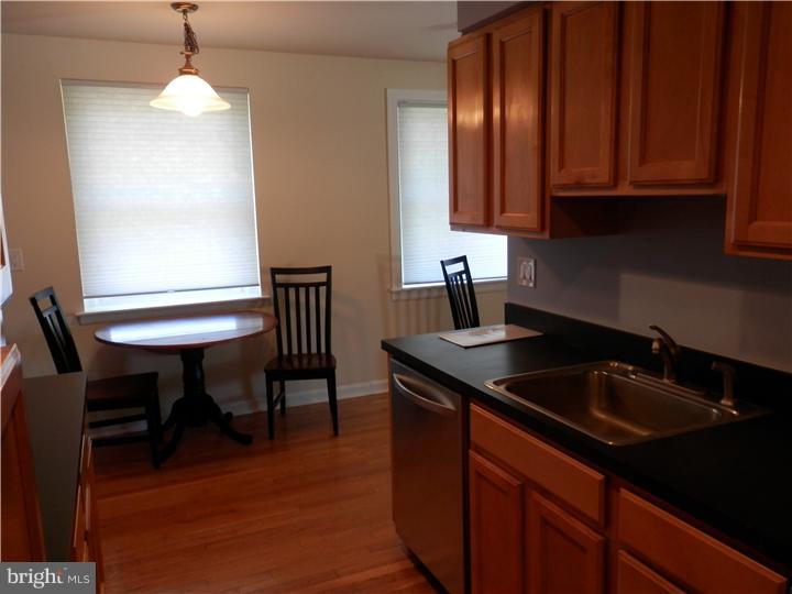 613 Sherrie Road Philadelphia, PA 19115 - Photo 9 of 11 Dining Room