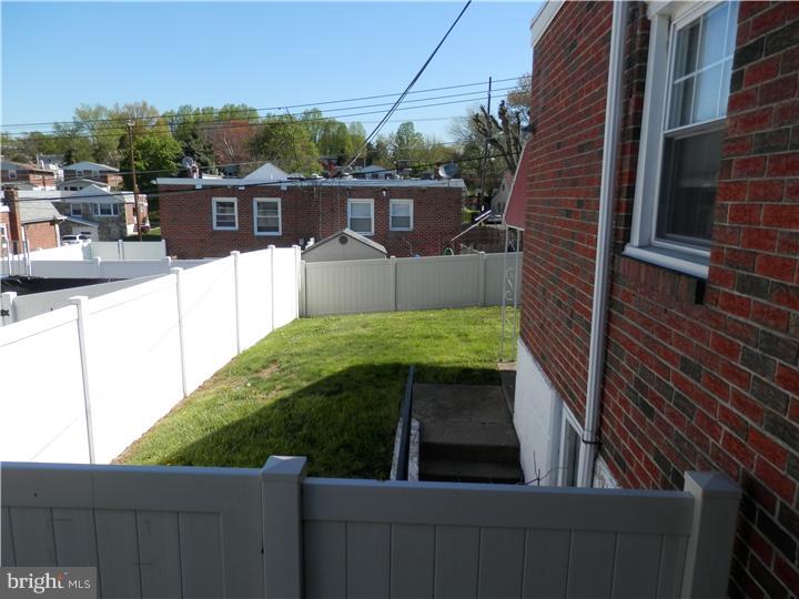 613 Sherrie Road Philadelphia, PA 19115 - Photo 10 of 11