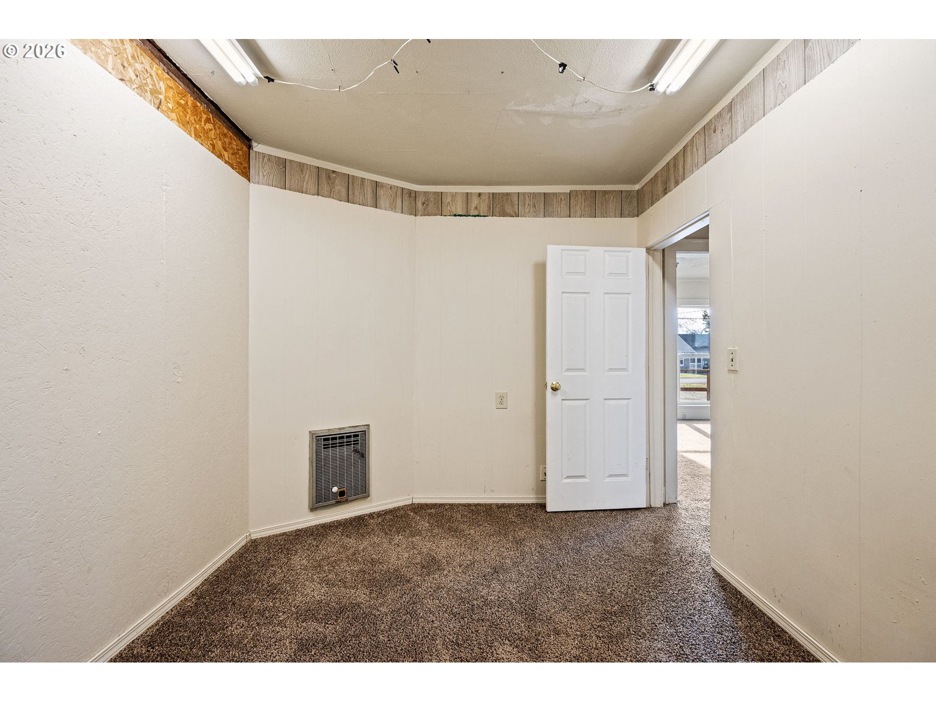 2669 Edison Street Eugene, OR 97402 - Photo 19 of 32 Gallery Image 19
