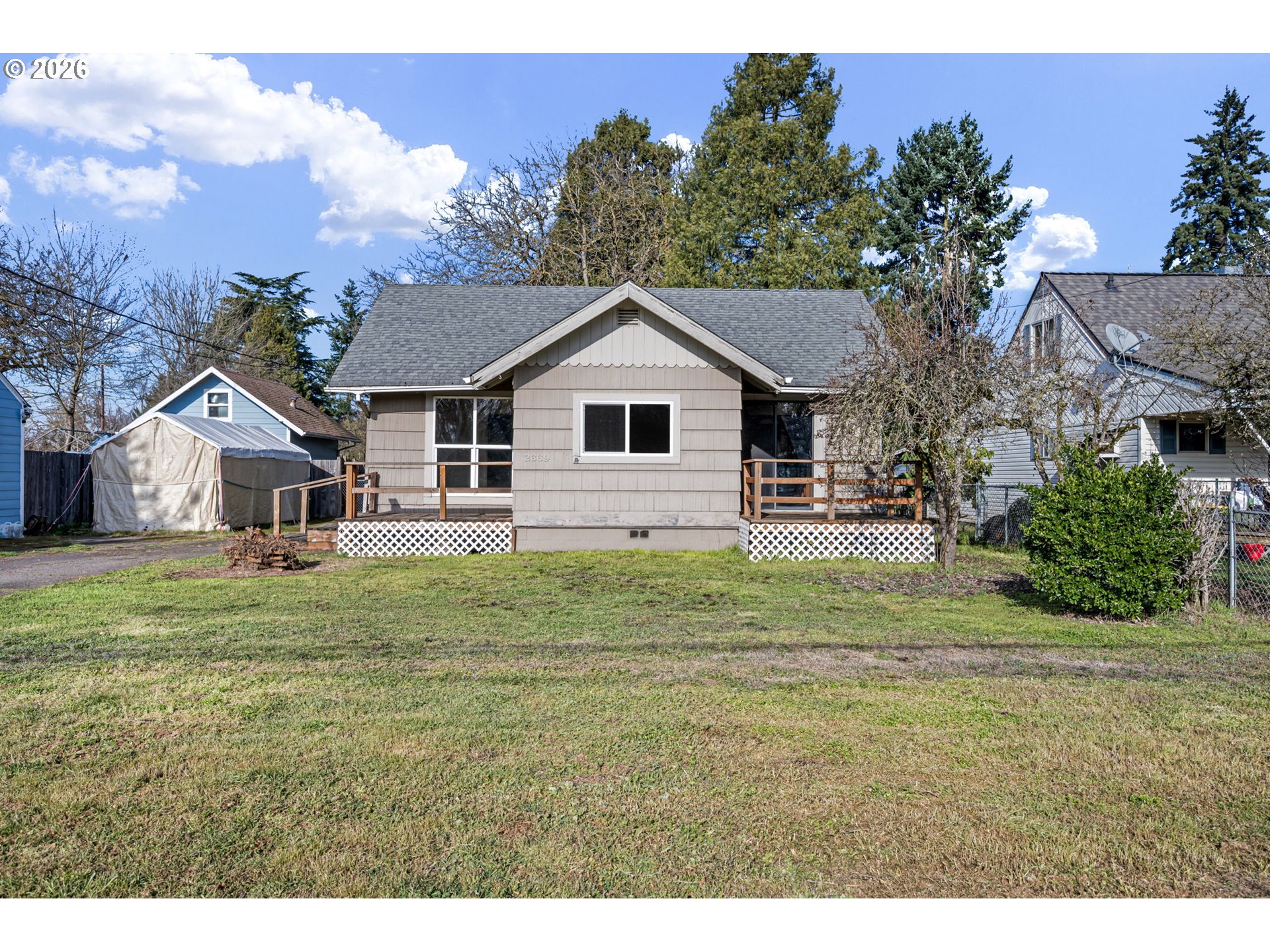 2669 Edison Street Eugene, OR 97402 - Photo 2 of 32 Gallery Image 2