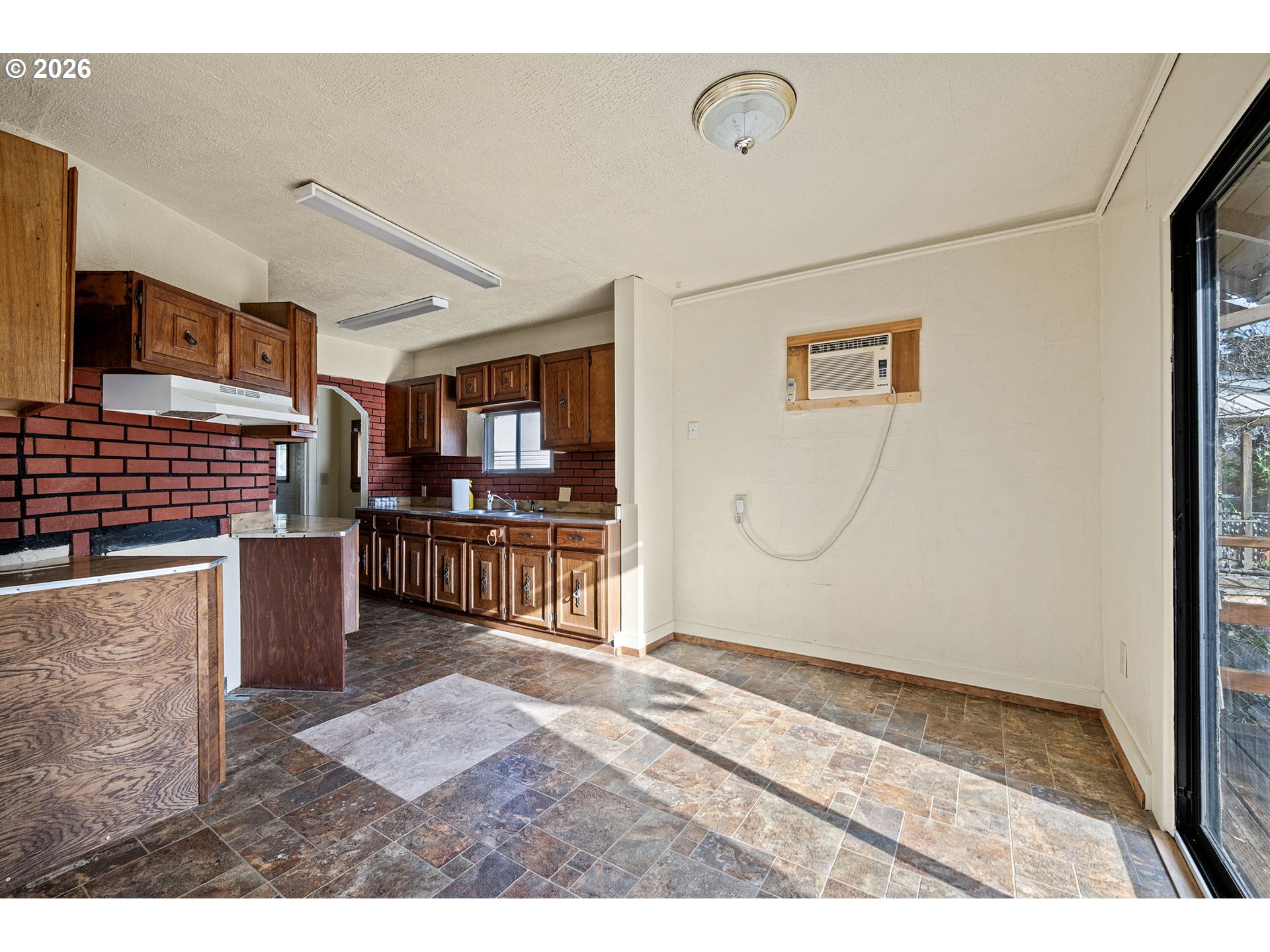 2669 Edison Street Eugene, OR 97402 - Photo 22 of 32 Gallery Image 22