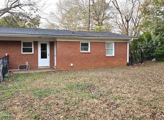 $1,295 | 409 Rose Lane, Raleigh, NC 27610