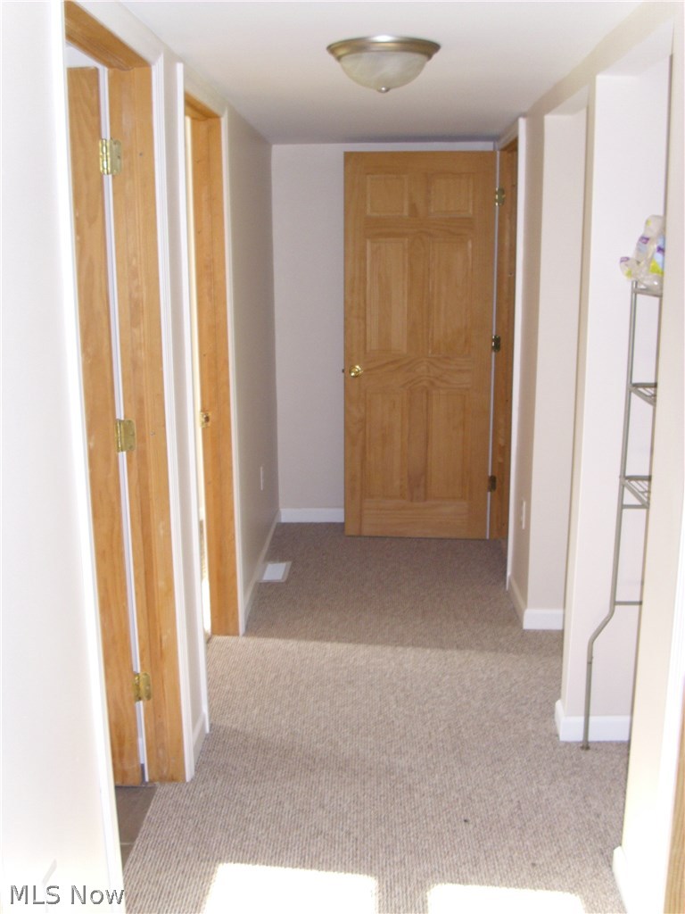 4531 Templeton Road Northwest Warren, OH 44481 - Photo 15 of 17 Gallery Image 15