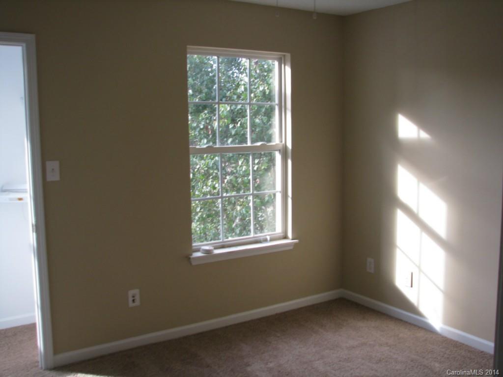 13420 Michael Lynn Road Charlotte, NC 28278 - Photo 10 of 16