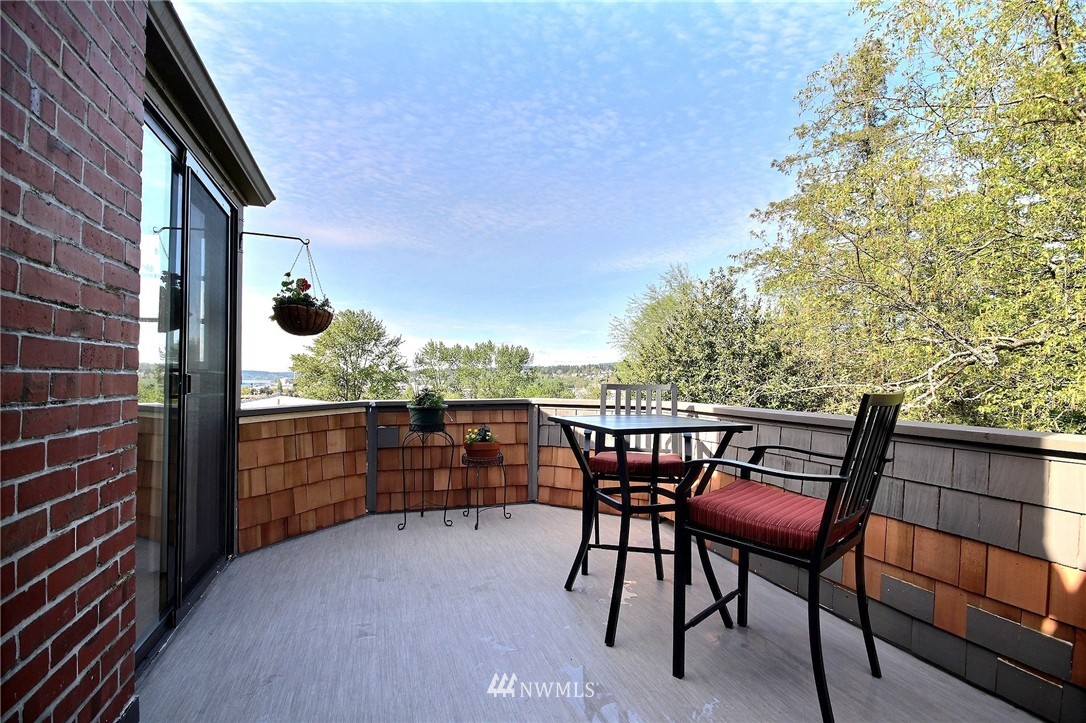 320 Renton Avenue South Renton, WA 98057 - Photo 18 of 25