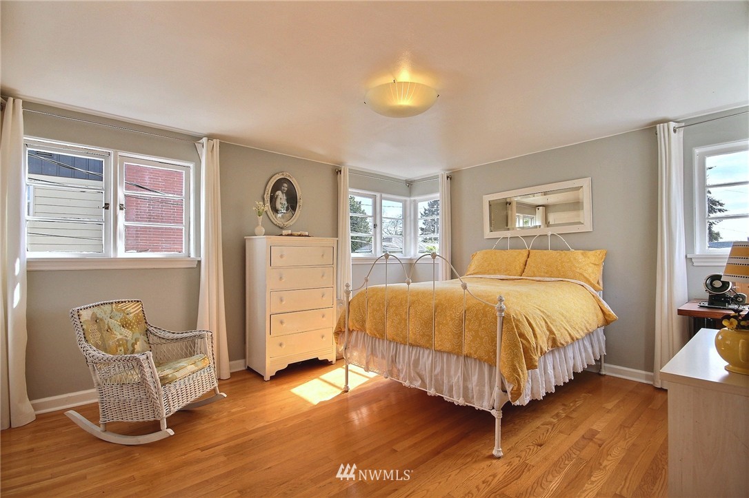 320 Renton Avenue South Renton, WA 98057 - Photo 9 of 25