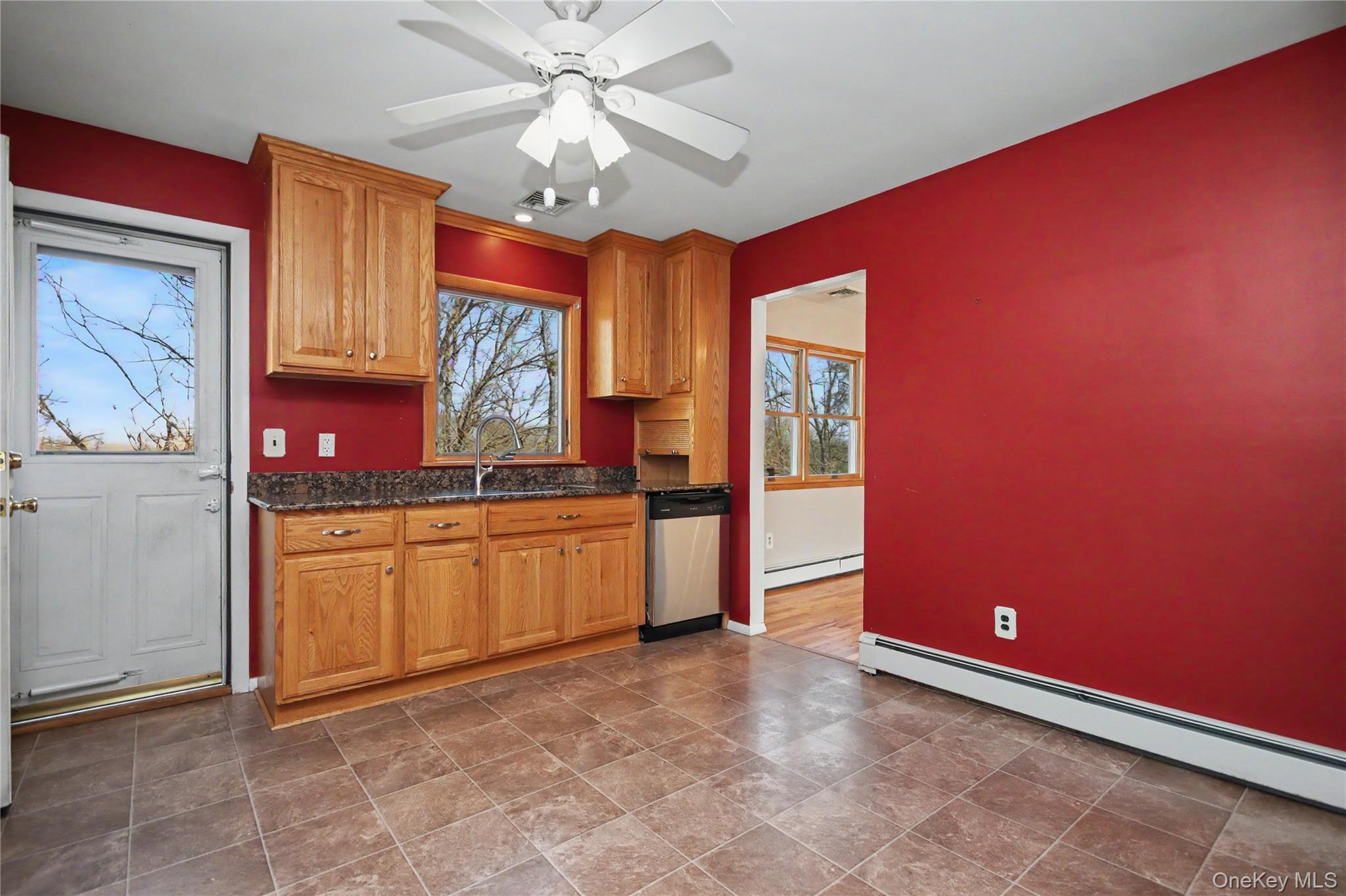 11 Richard Road Mahopac, NY 10541 - Photo 8 of 34