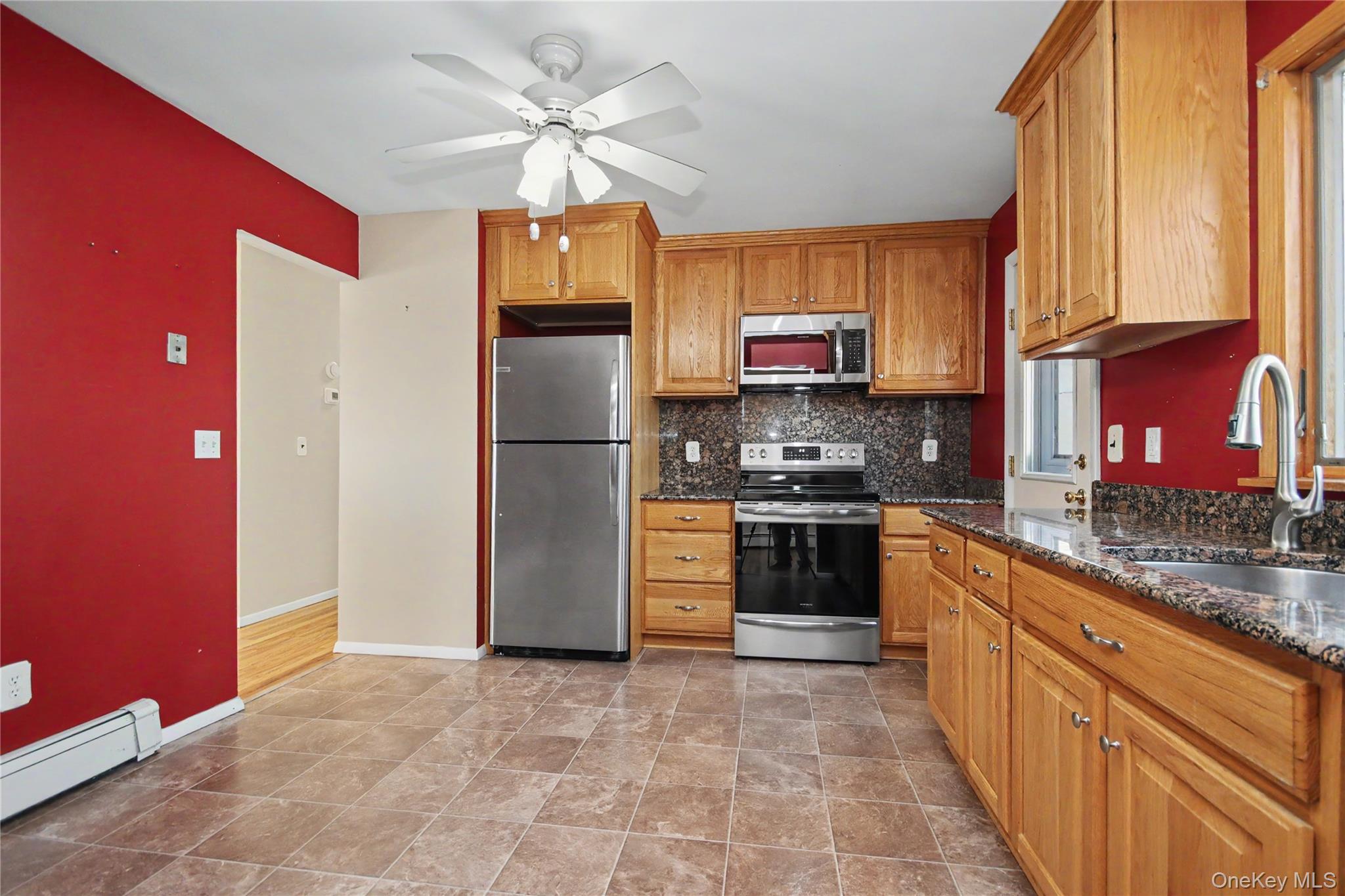 11 Richard Road Mahopac, NY 10541 - Photo 9 of 34