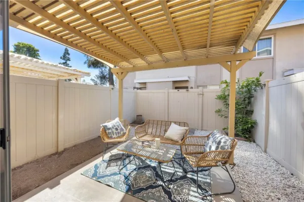 $580,000 | 13451 Village Cerritos Ca, Cerritos, CA 90703