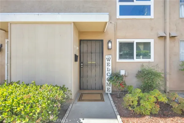 $580,000 | 13451 Village Cerritos Ca, Cerritos, CA 90703