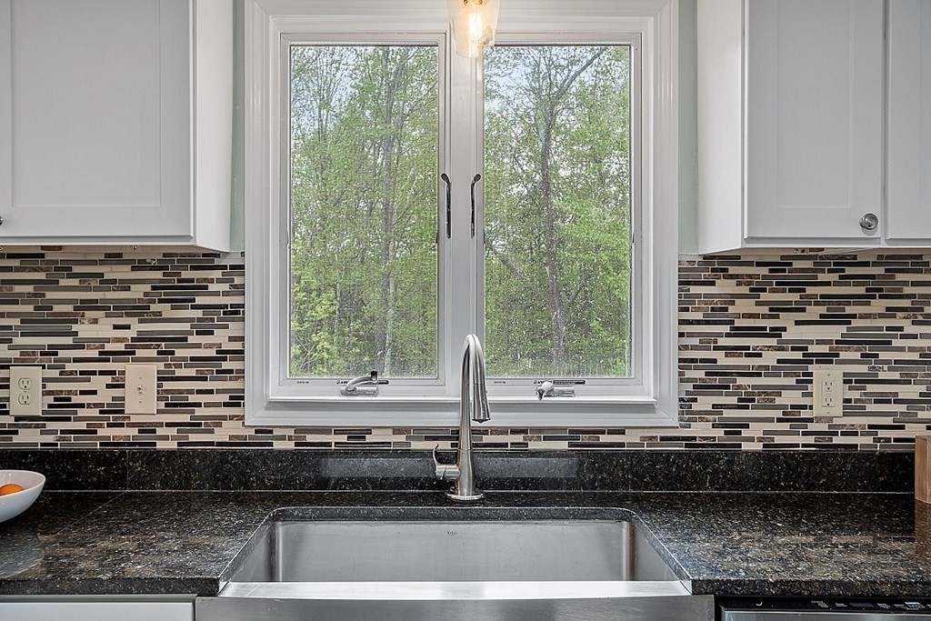 42 Fitchburg Road Ashburnham, MA 01430 - Photo 12 of 33