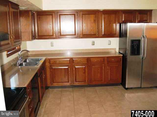 4847 Lehman Road Spring Grove, PA 17362 - Photo 5 of 17