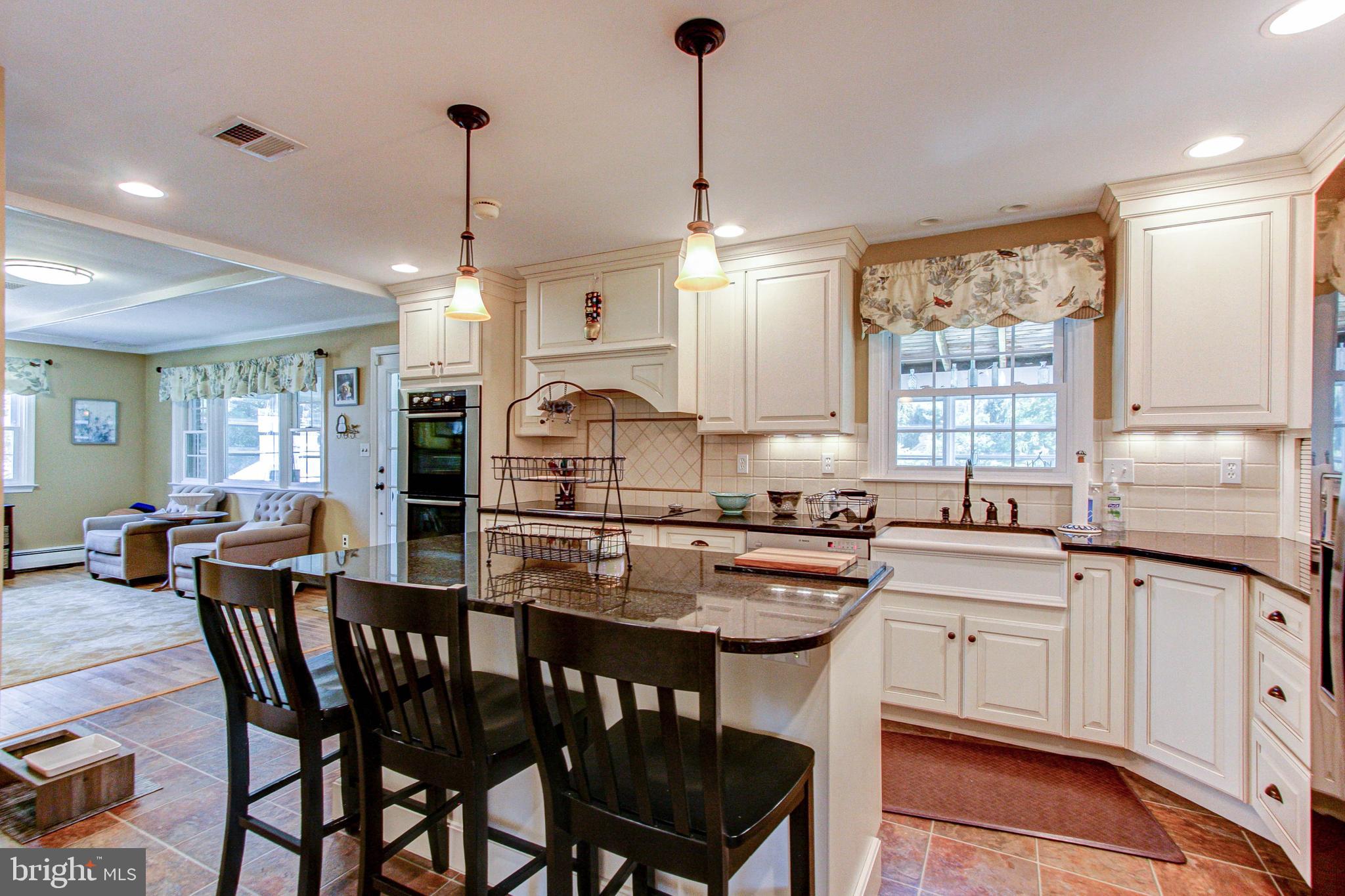 9 Pickwick Lane Malvern, PA 19355 - Photo 14 of 61 Kitchen Island