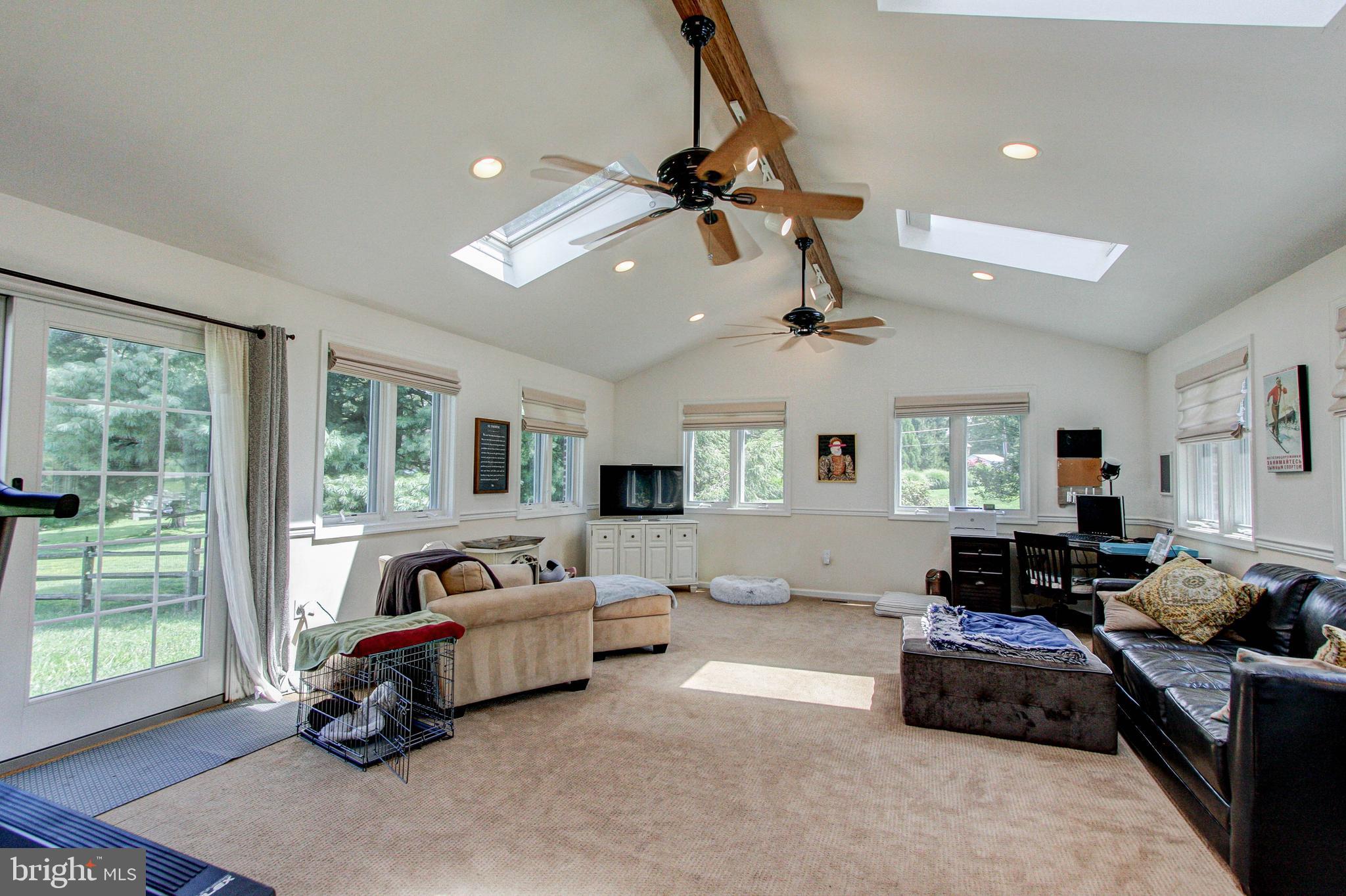 9 Pickwick Lane Malvern, PA 19355 - Photo 22 of 61 Family Room