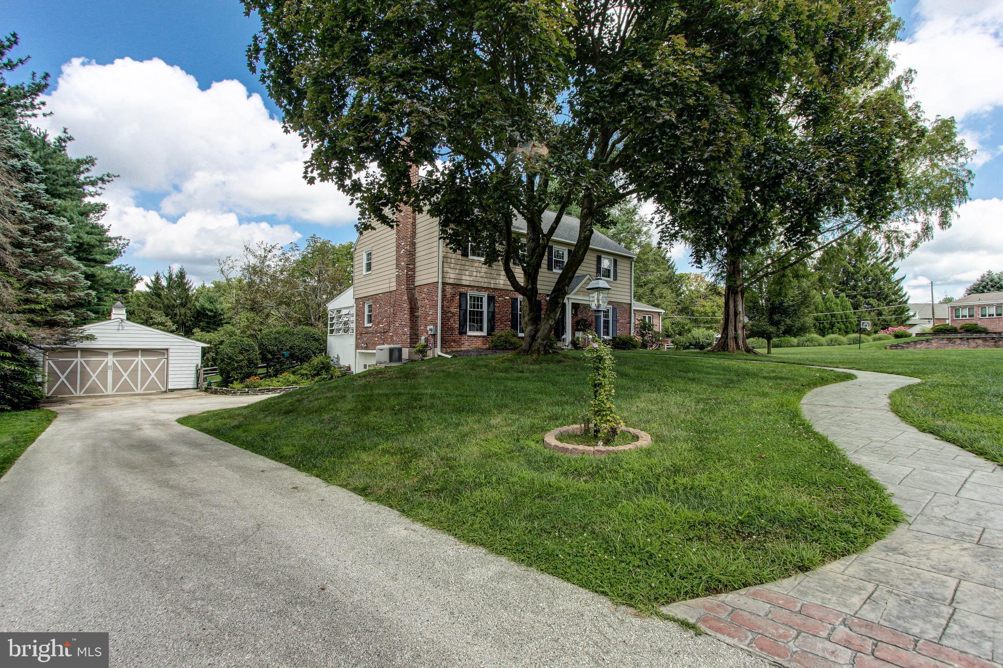 9 Pickwick Lane Malvern, PA 19355 - Photo 4 of 61 Front Exterior