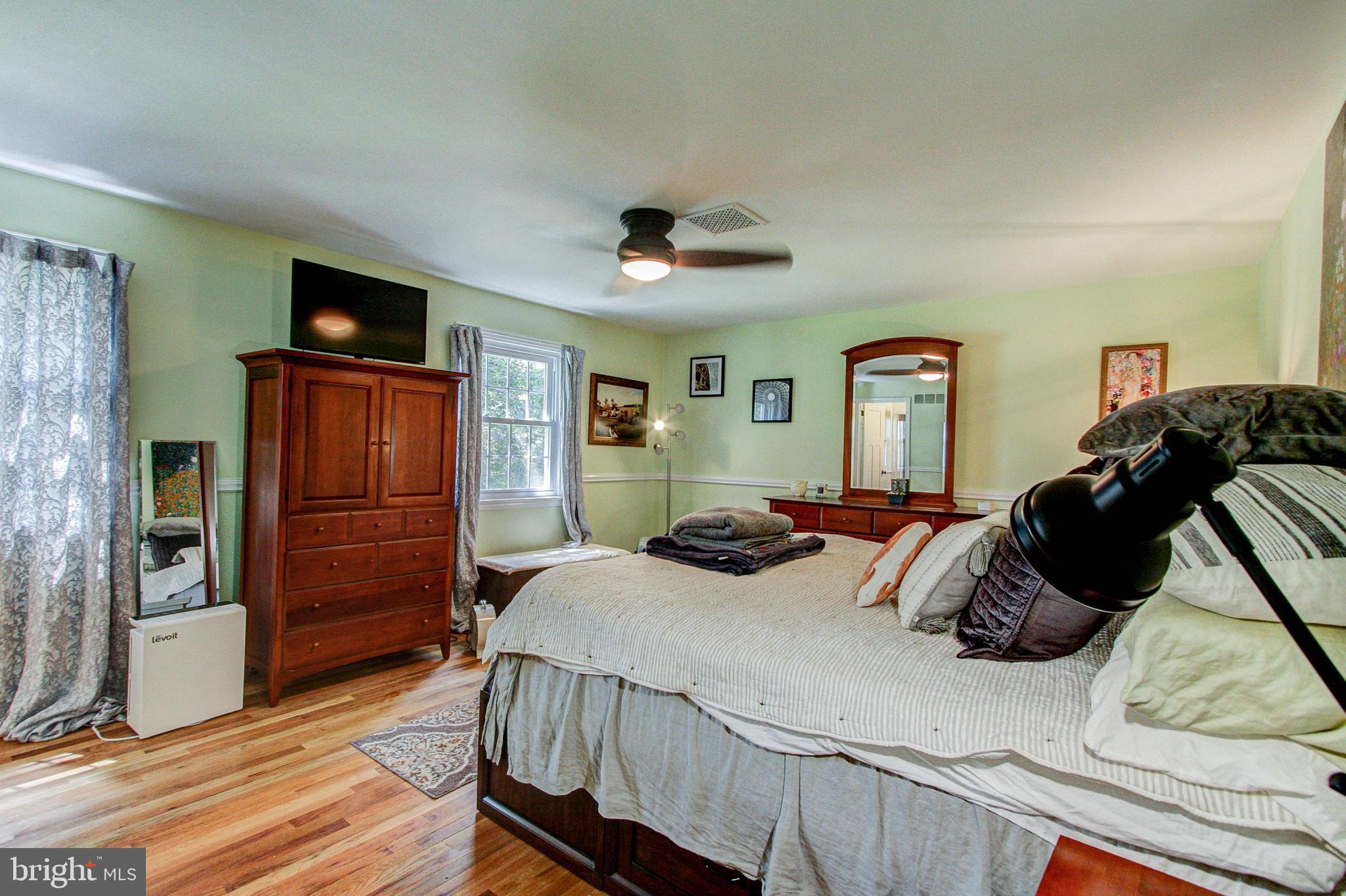 9 Pickwick Lane Malvern, PA 19355 - Photo 37 of 61 Master Bedroom
