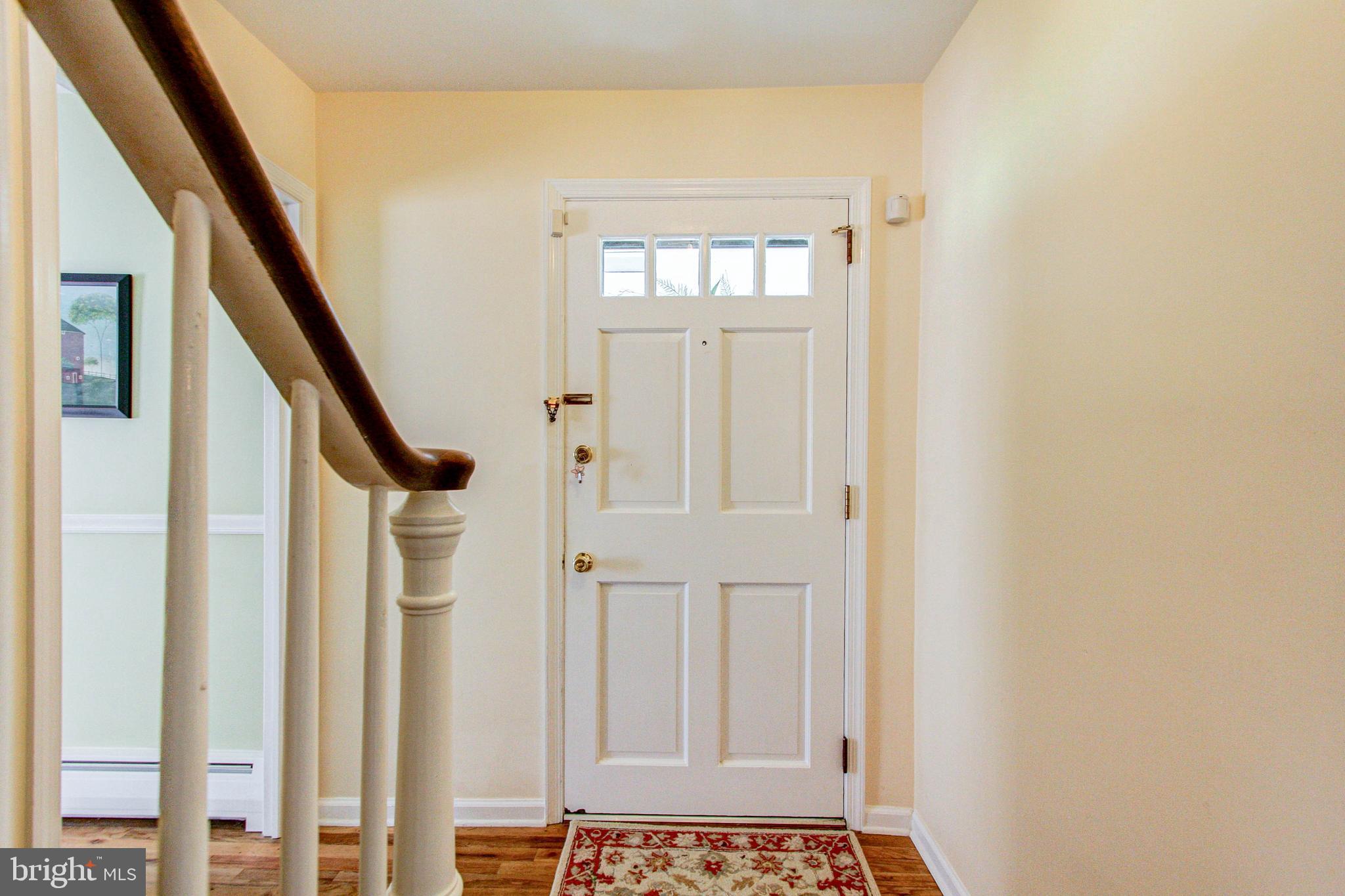 9 Pickwick Lane Malvern, PA 19355 - Photo 9 of 61 Foyer
