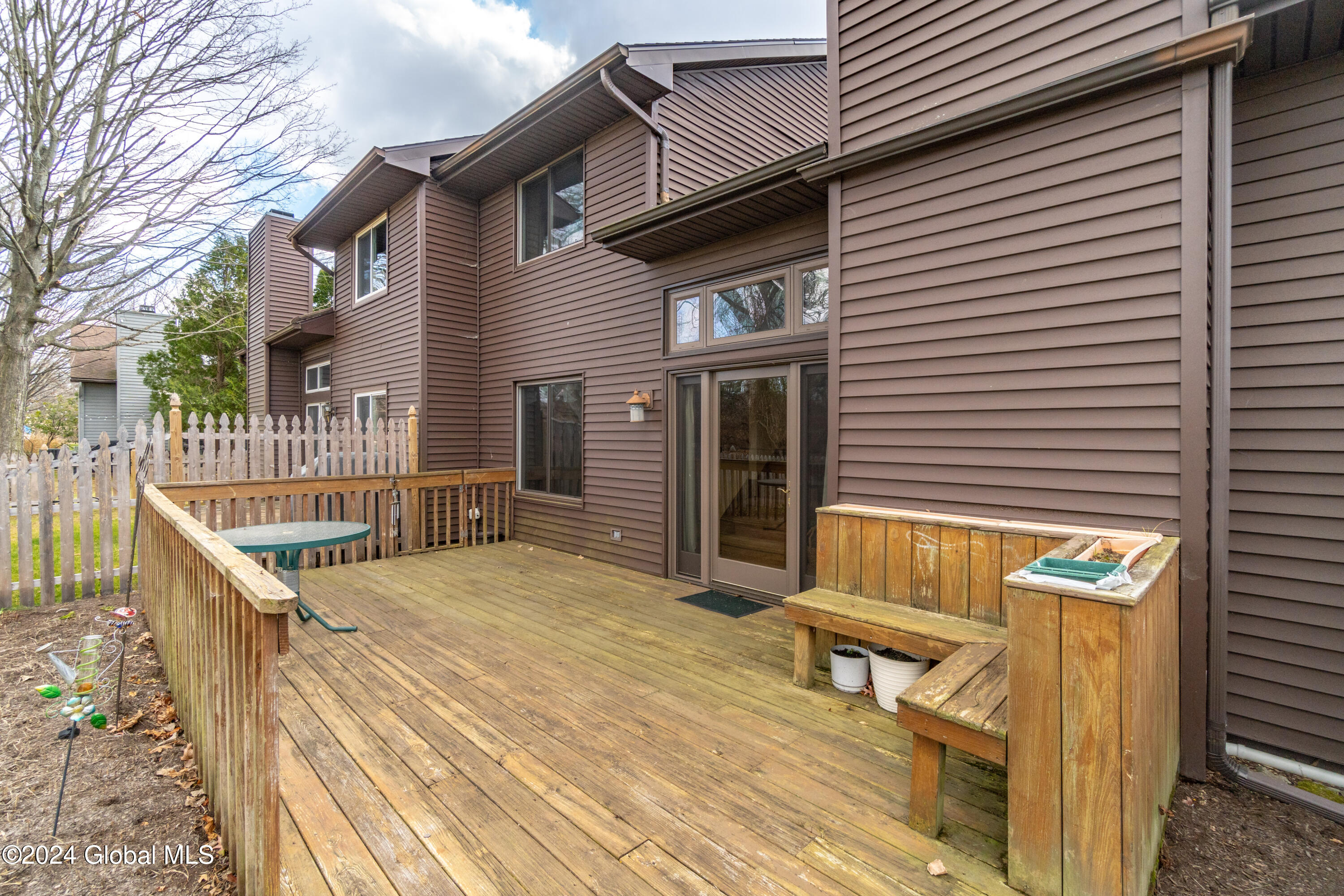 14 Rugby Road Bethlehem, NY 12159 - Photo 6 of 31 13-14 Rugby Rd-13