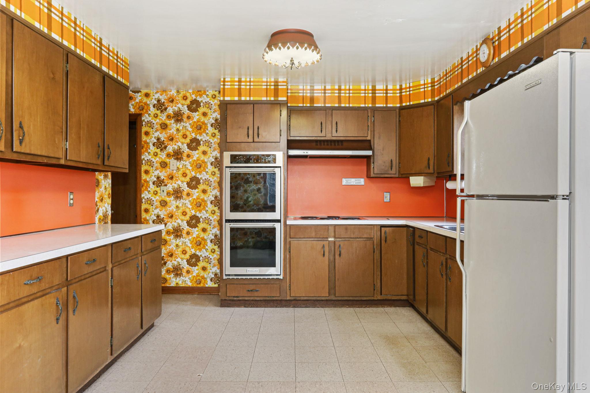770 Gahbauer Road Hudson, NY 12534 - Photo 8 of 50 Eat-in Kitchen