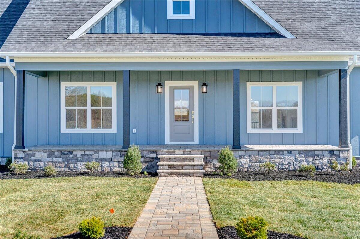 27 Smokehouse Road Moneta, VA 24121 - Photo 5 of 144 004-MIB00899