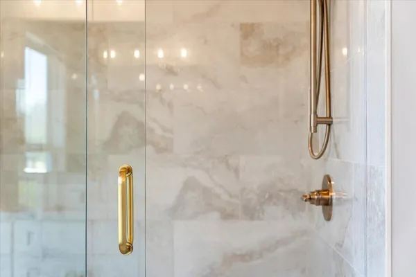 $955,000 | 27 Smokehouse Road, Moneta, VA 24121