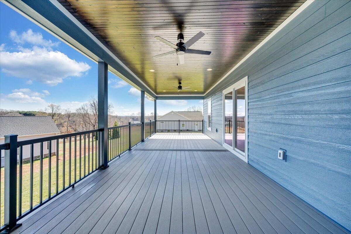 27 Smokehouse Road Moneta, VA 24121 - Photo 78 of 144 092-MIB00779