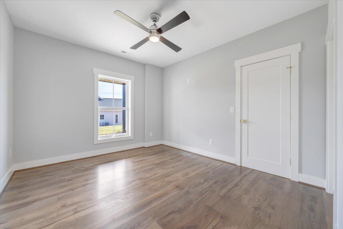 27 Smokehouse Road Moneta, VA 24121 - Photo 86 of 144 082-MIB00662