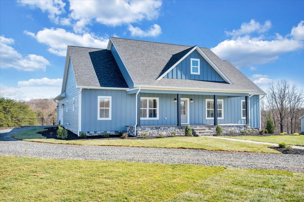 27 Smokehouse Road Moneta, VA 24121 - Photo 99 of 144 095-MIB00914